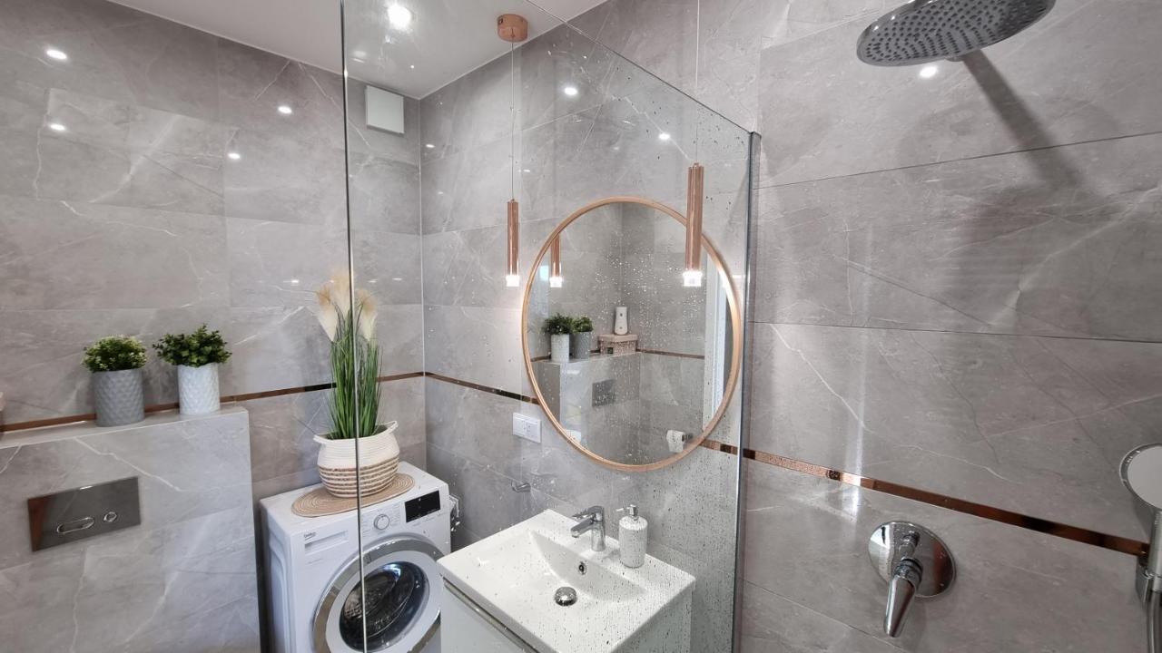 Апартаменти Apartament Perla Zachodu View & Spa Sagaris Дзівнув Екстер'єр фото